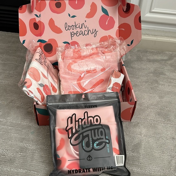 HydroJug Bundle LIMITED EDITION SOLD OUT - Picture 7 of 14